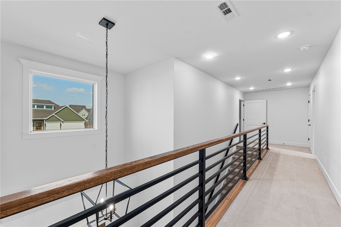 Cobble Creek Sub Rogers - Residential