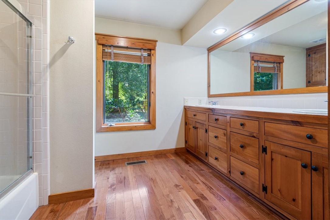 Lincoln Outlots - Residential