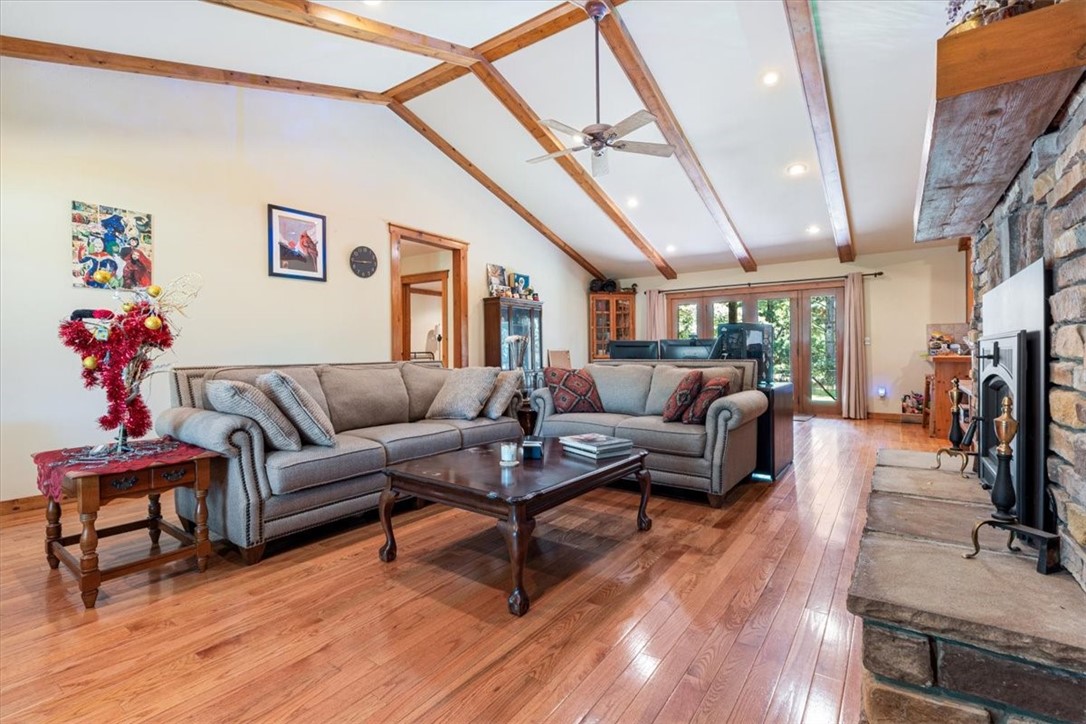 Lincoln Outlots - Residential