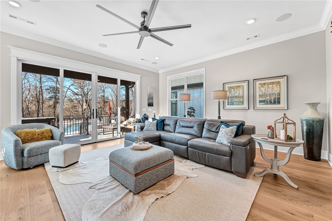 Riverside Estates - Residential