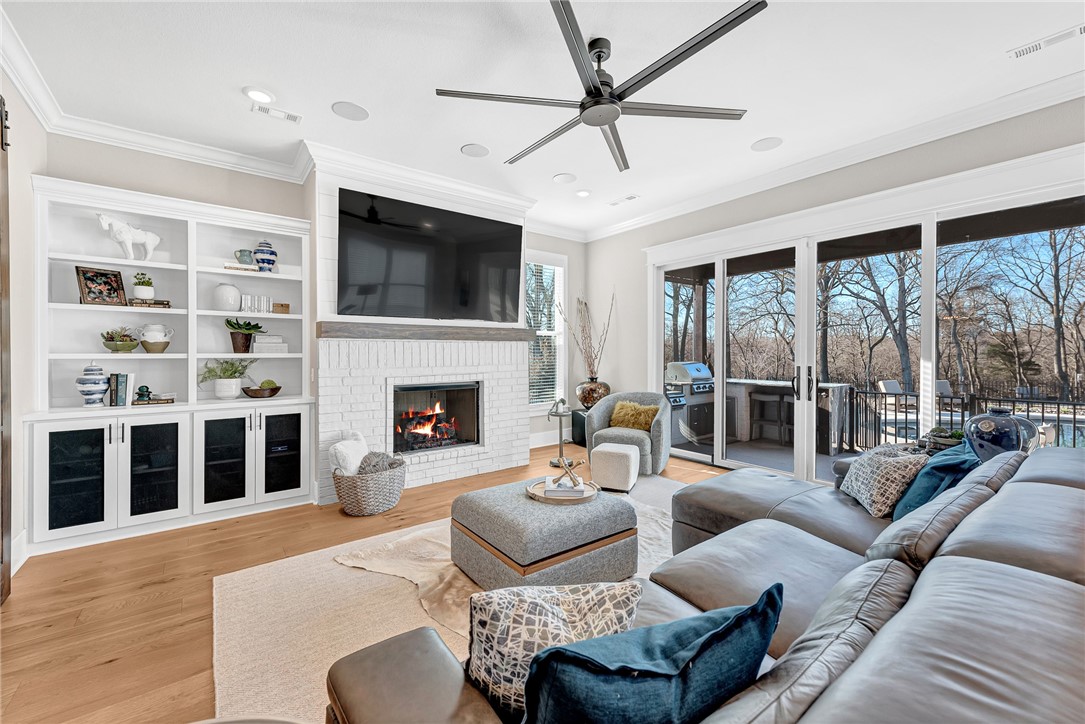 Riverside Estates - Residential