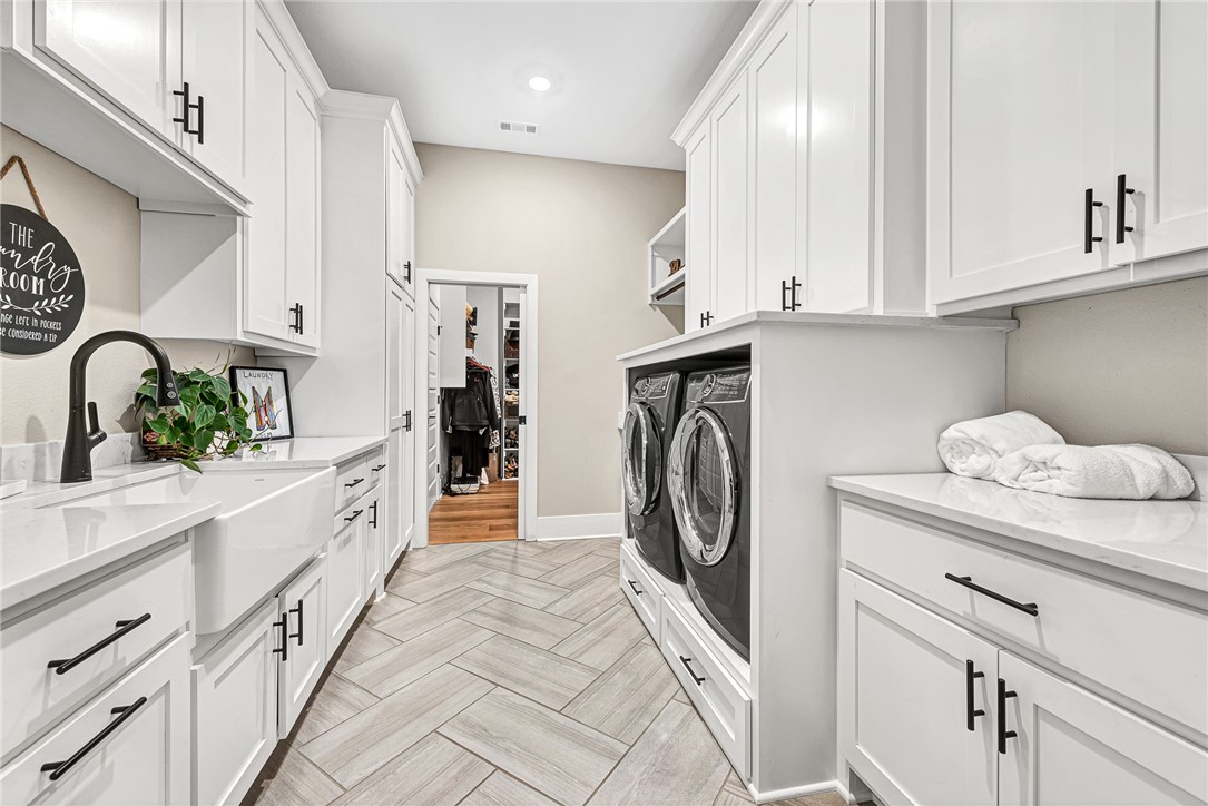 Riverside Estates - Residential