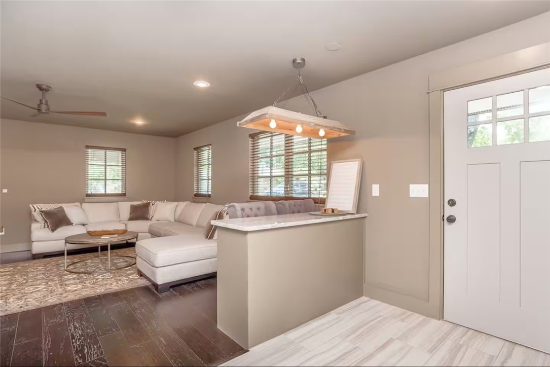 30-20-30-BENTONVILLE - Residential Lease