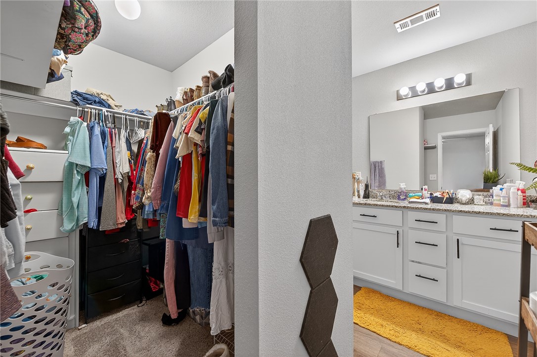 Creekside Meadows - Residential