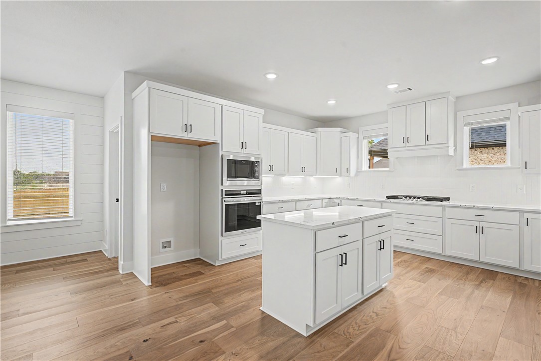 Diamond Estates Ph V Centerton - Residential