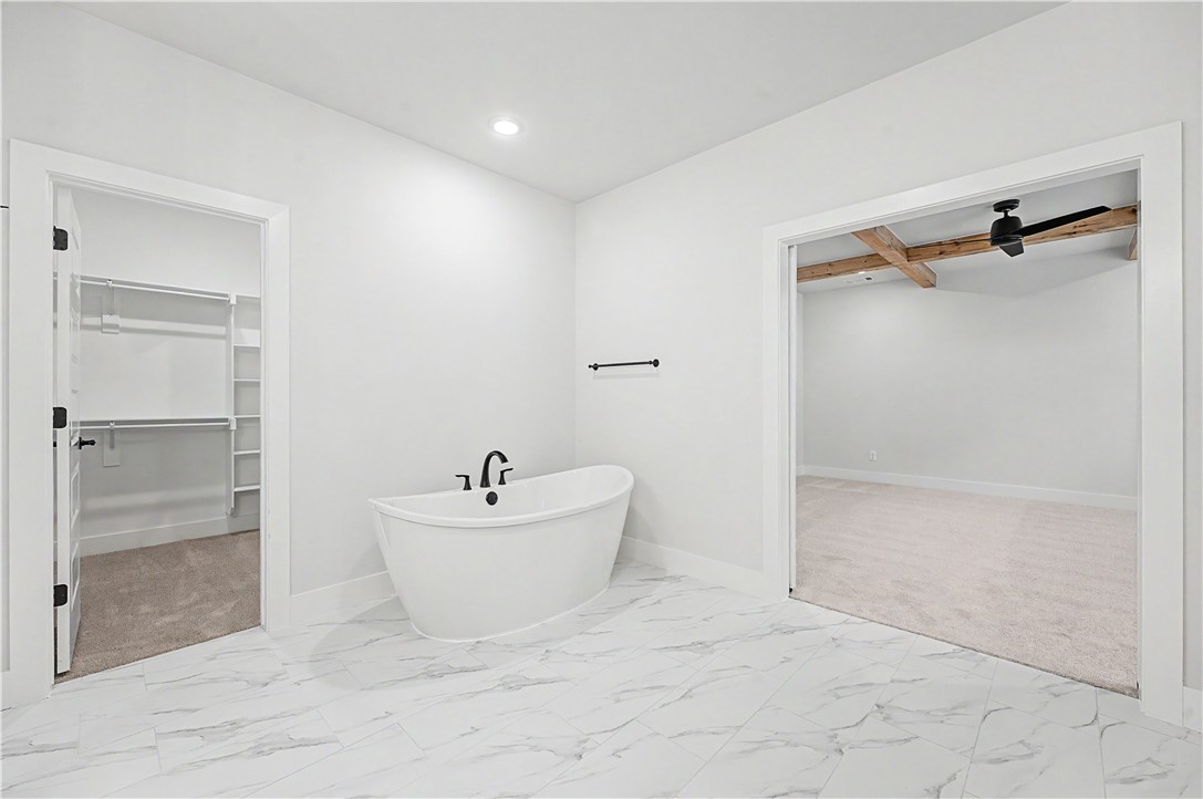 Diamond Estates Ph V Centerton - Residential