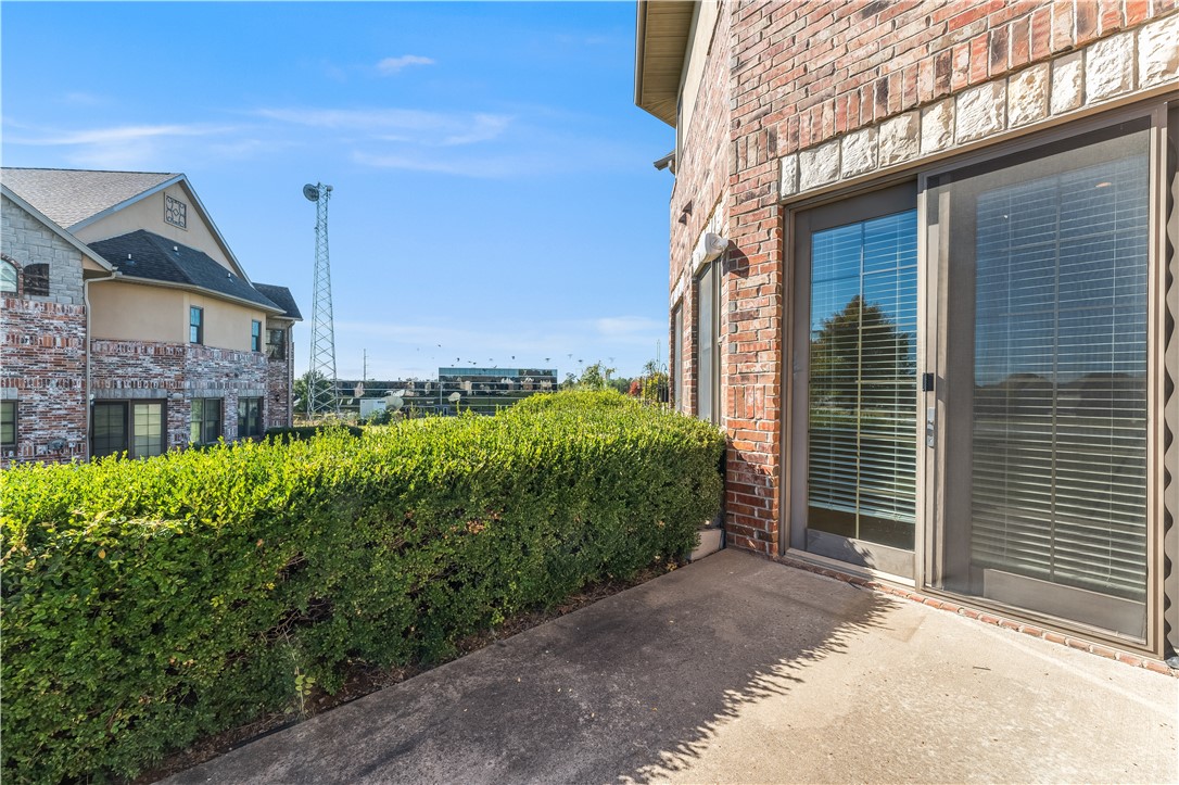 Peaks Ph Ii, The Rogers - Residential Lease