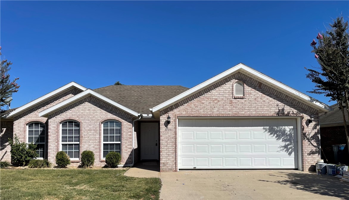 Carriage Square Sub Bentonville - Residential Lease