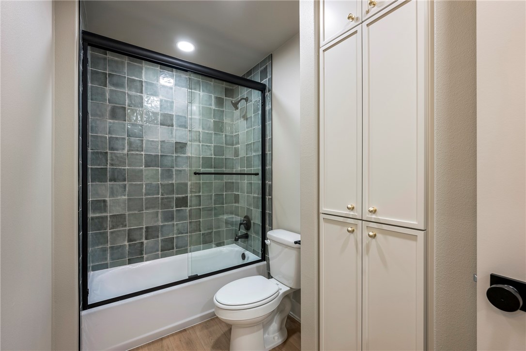 York Sub Bvv - Residential