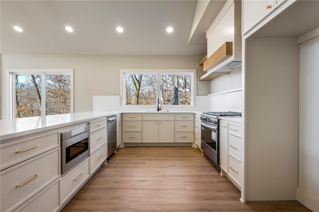 York Sub Bvv - Residential