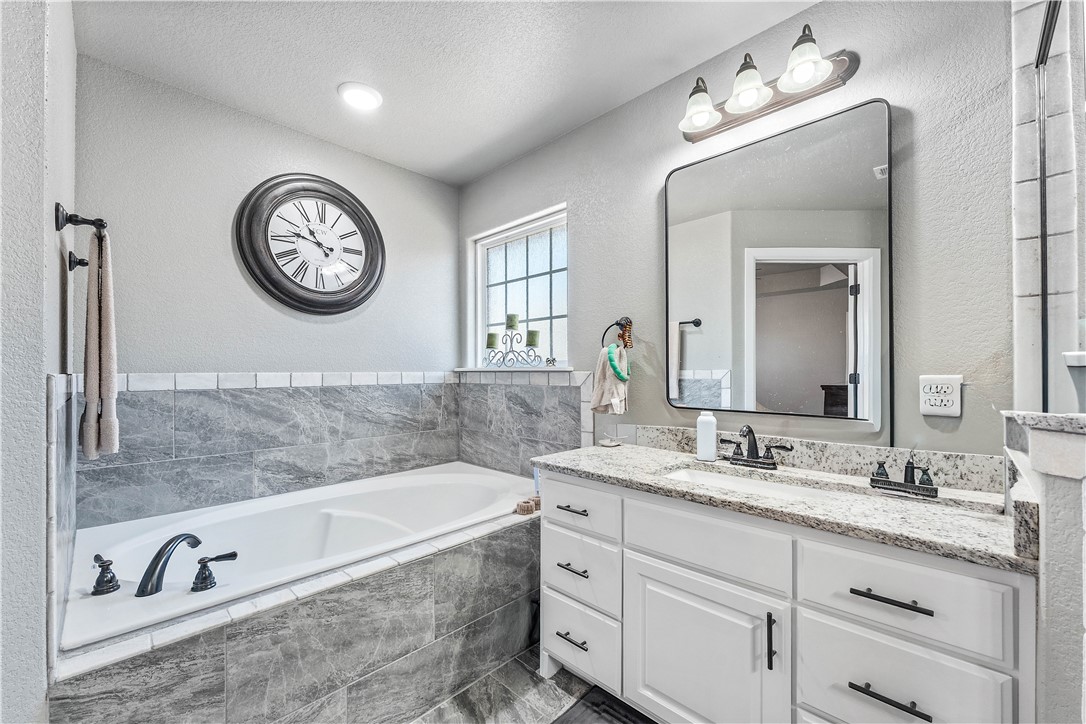 Elkhorn Ridge Sub Ph Iv Pea Ridge - Residential