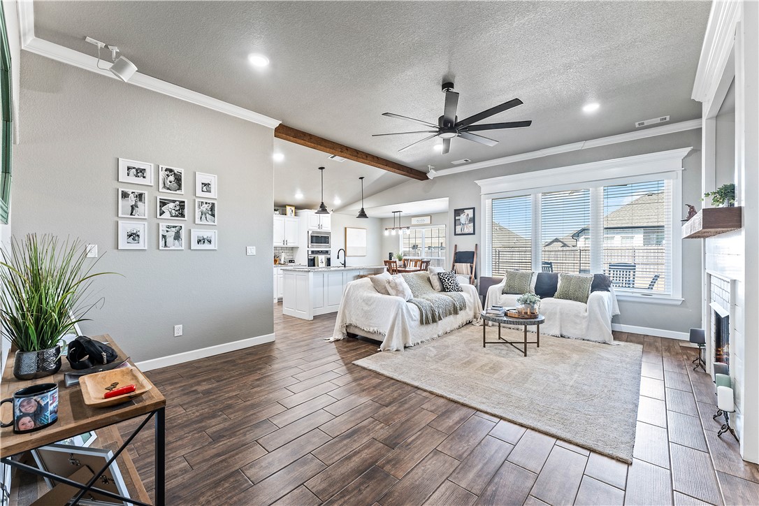 Elkhorn Ridge Sub Ph Iv Pea Ridge - Residential