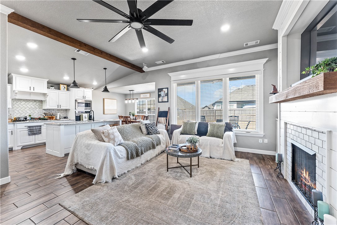 Elkhorn Ridge Sub Ph Iv Pea Ridge - Residential