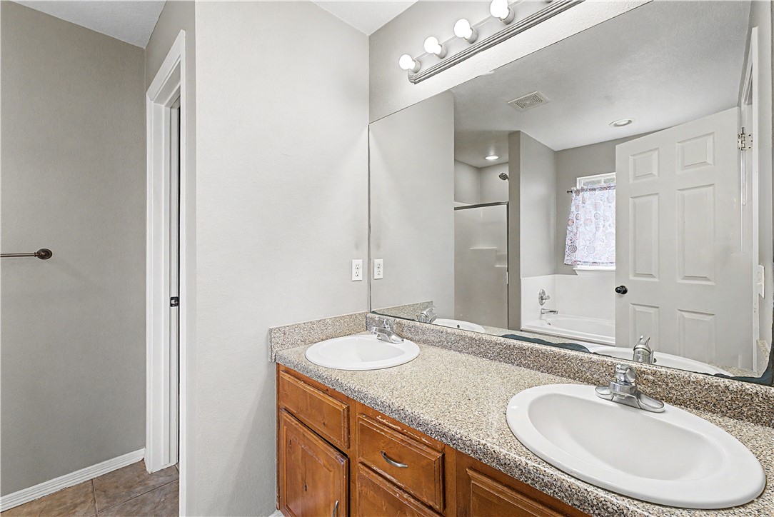 Plantation Ph I, The Rogers - Residential