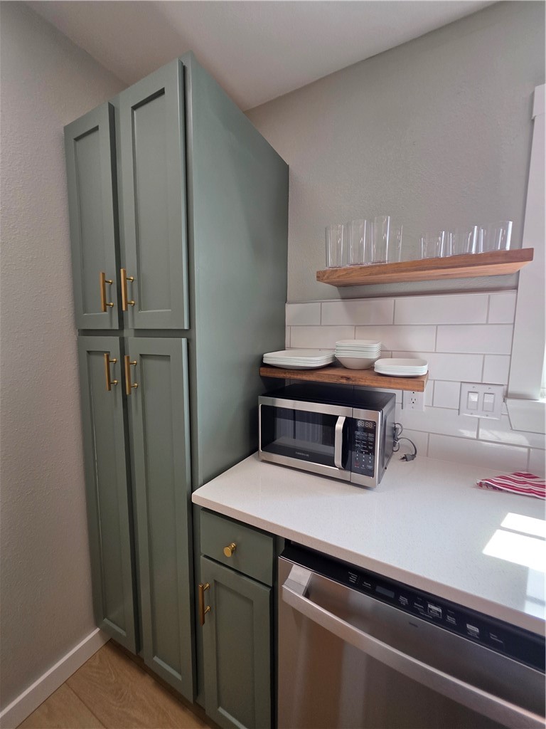 33-20-30 Bentonville - Residential Lease