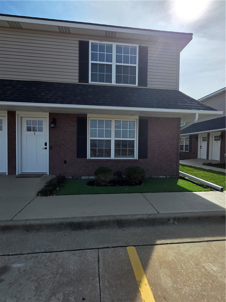 33-20-30 Bentonville - Residential Lease