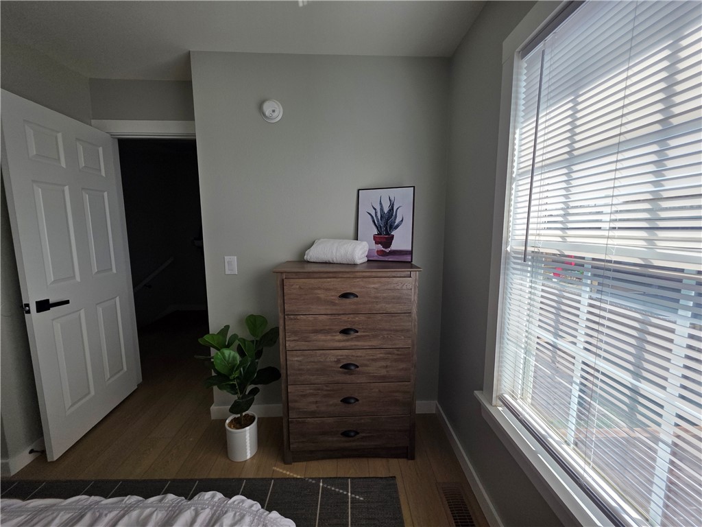 33-20-30 Bentonville - Residential Lease