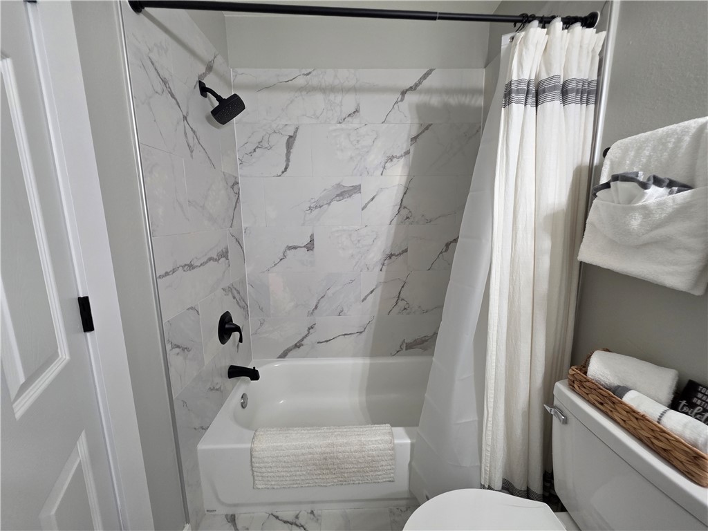 33-20-30 Bentonville - Residential Lease