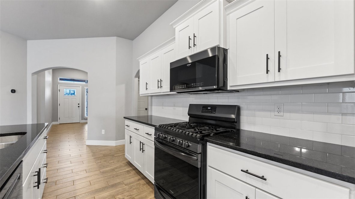 Woodward Hills Sub Ph 7 Highfill - Residential Lease