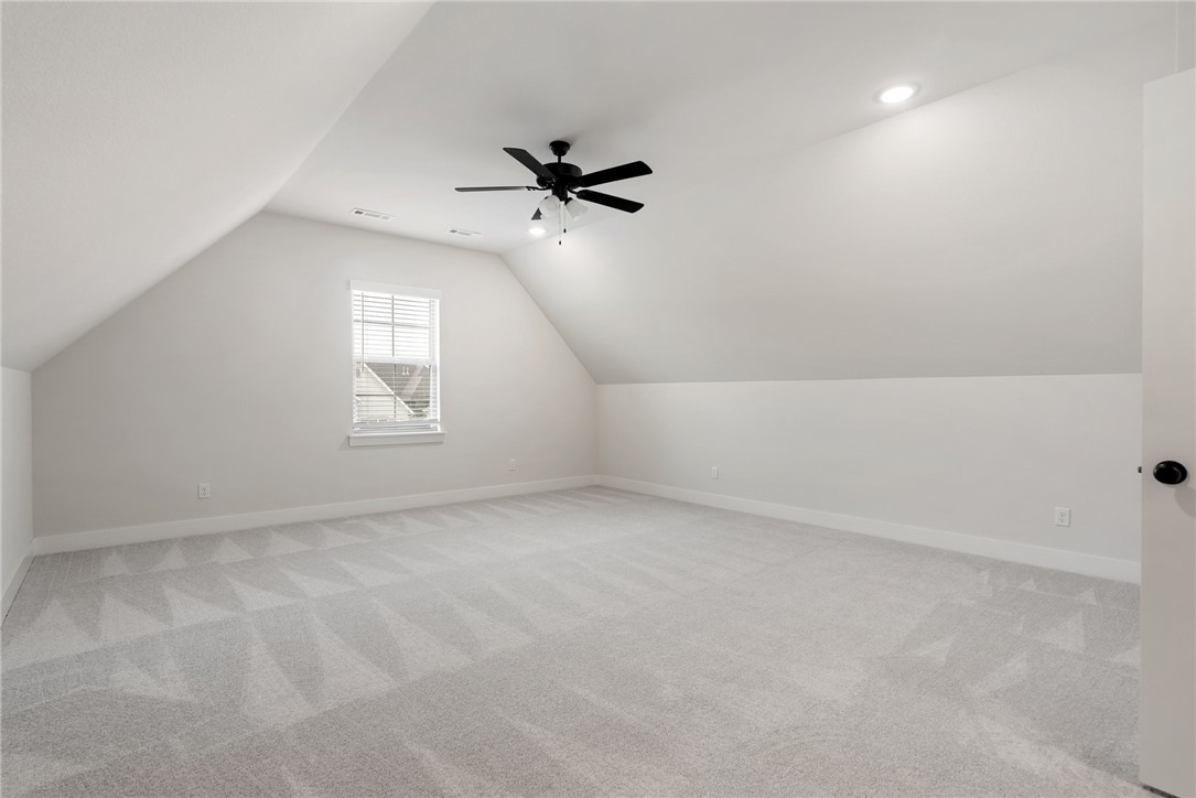 Woodhaven Manor Sub Rogers - Residential