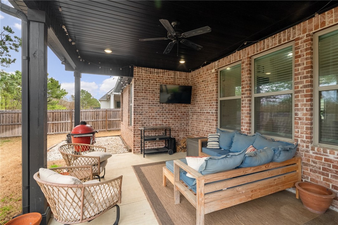 Woodhaven Manor Sub Rogers - Residential
