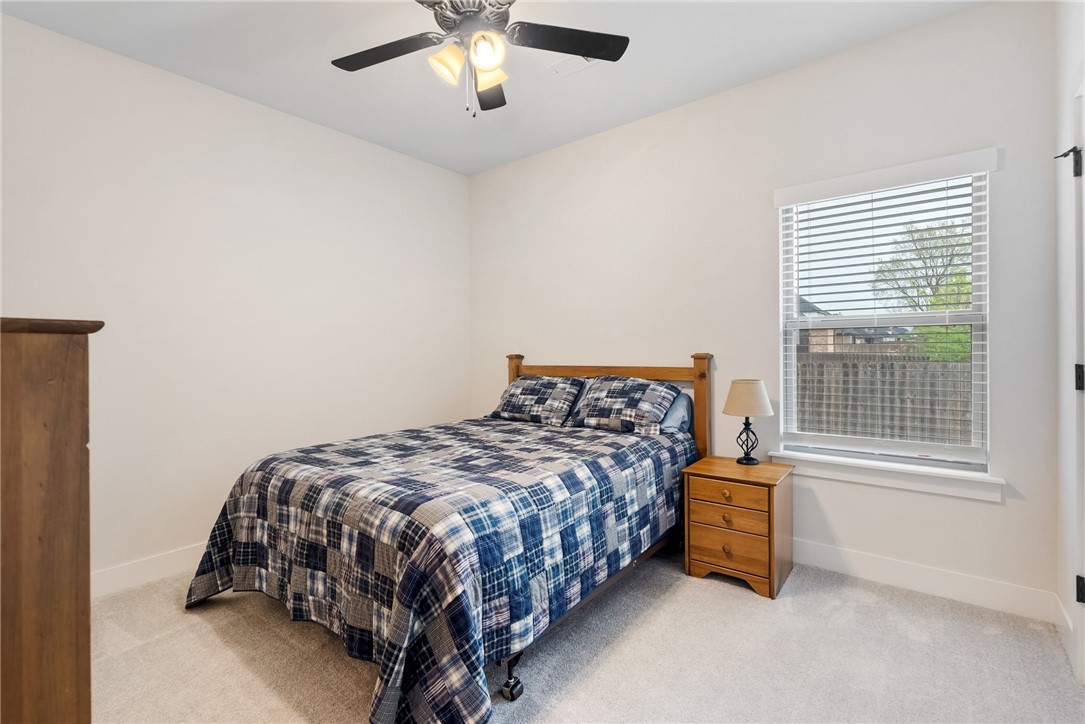 Woodhaven Manor Sub Rogers - Residential
