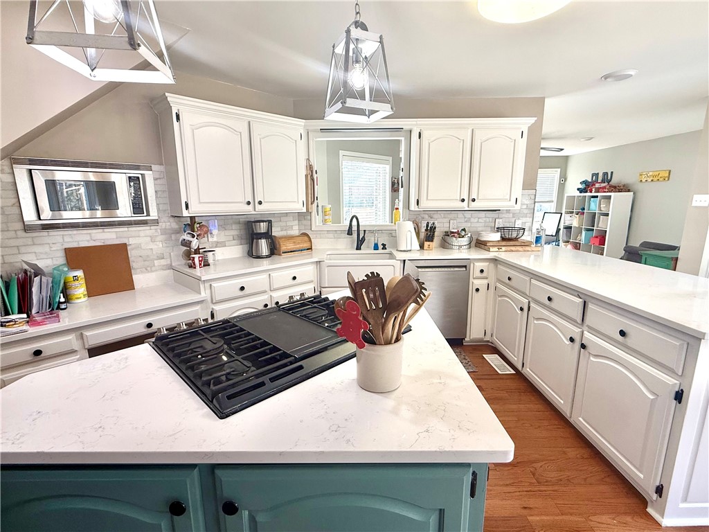 Lands End Ph Ii - Residential