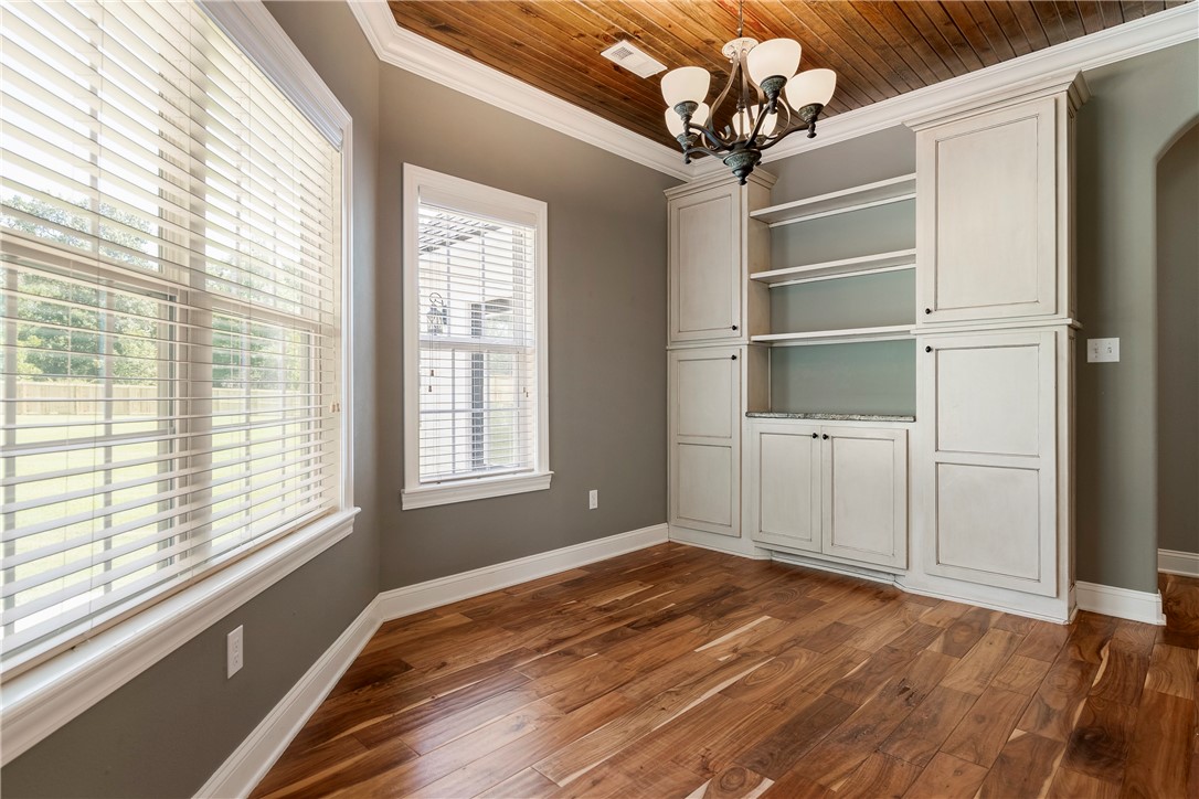 Elm Springs Outlots - Residential