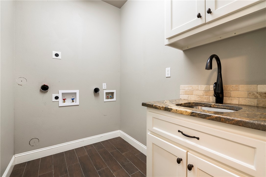 Elm Springs Outlots - Residential