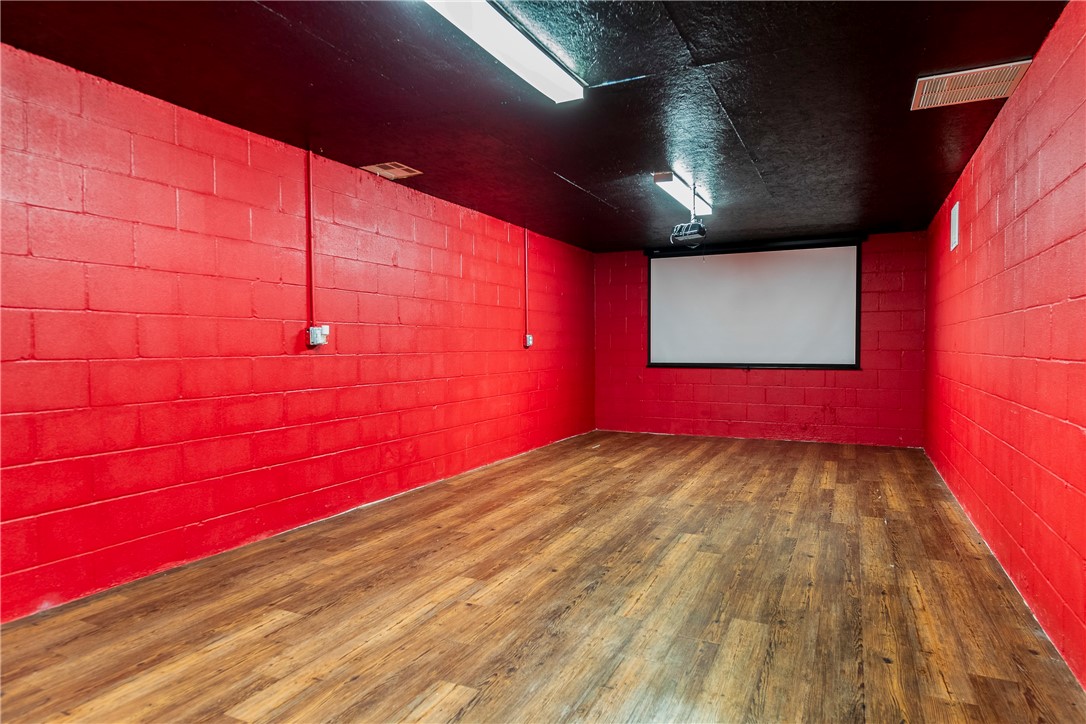 Elm Springs Outlots - Residential