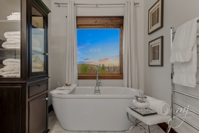 Estates of Lakeway - Residential