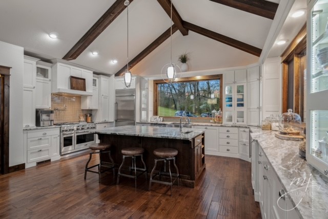 Estates of Lakeway - Residential