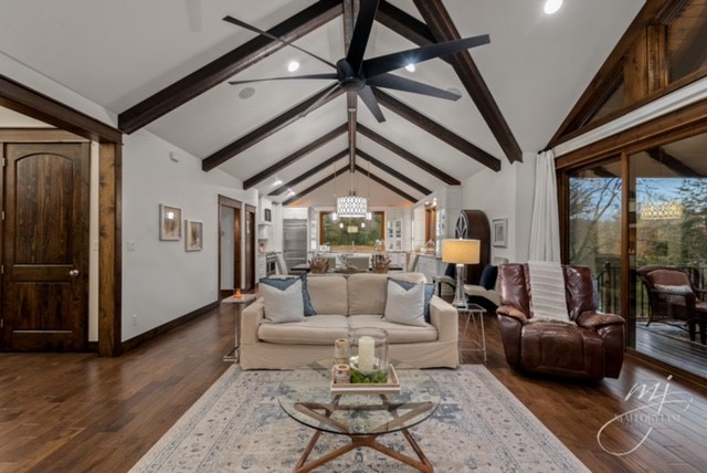 Estates of Lakeway - Residential