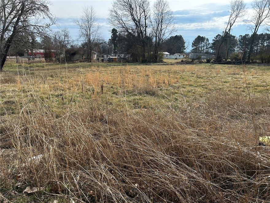 Nice level lot across street from Dollar General in Knoxville.