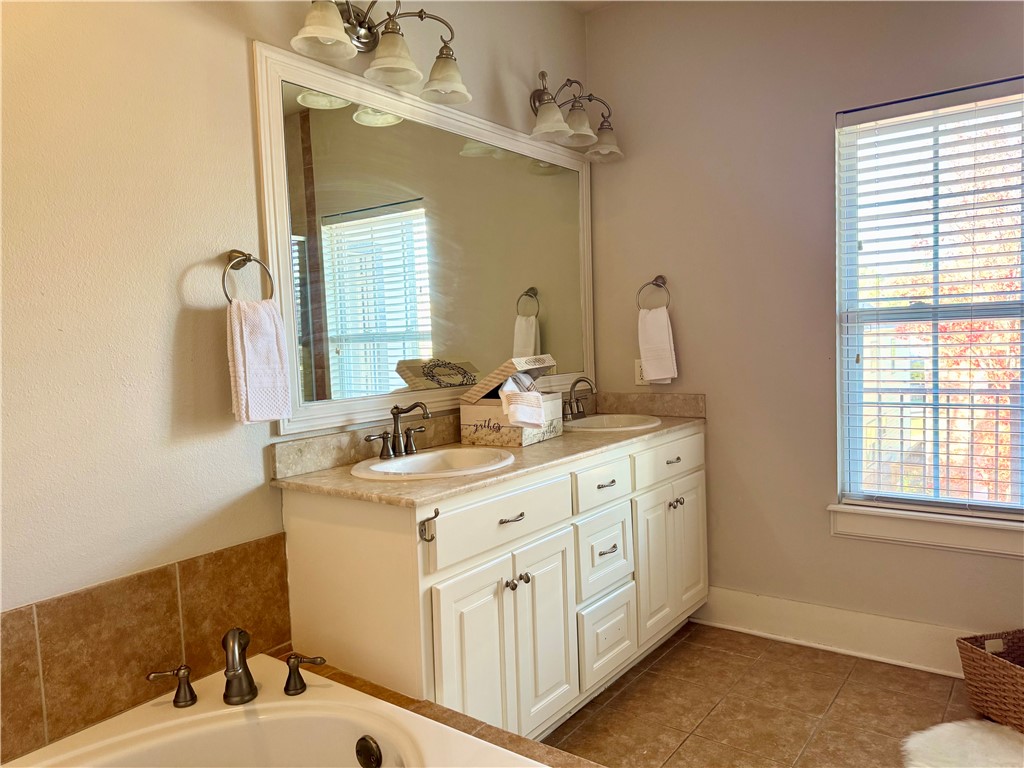 Arbor Glenn Rogers - Residential