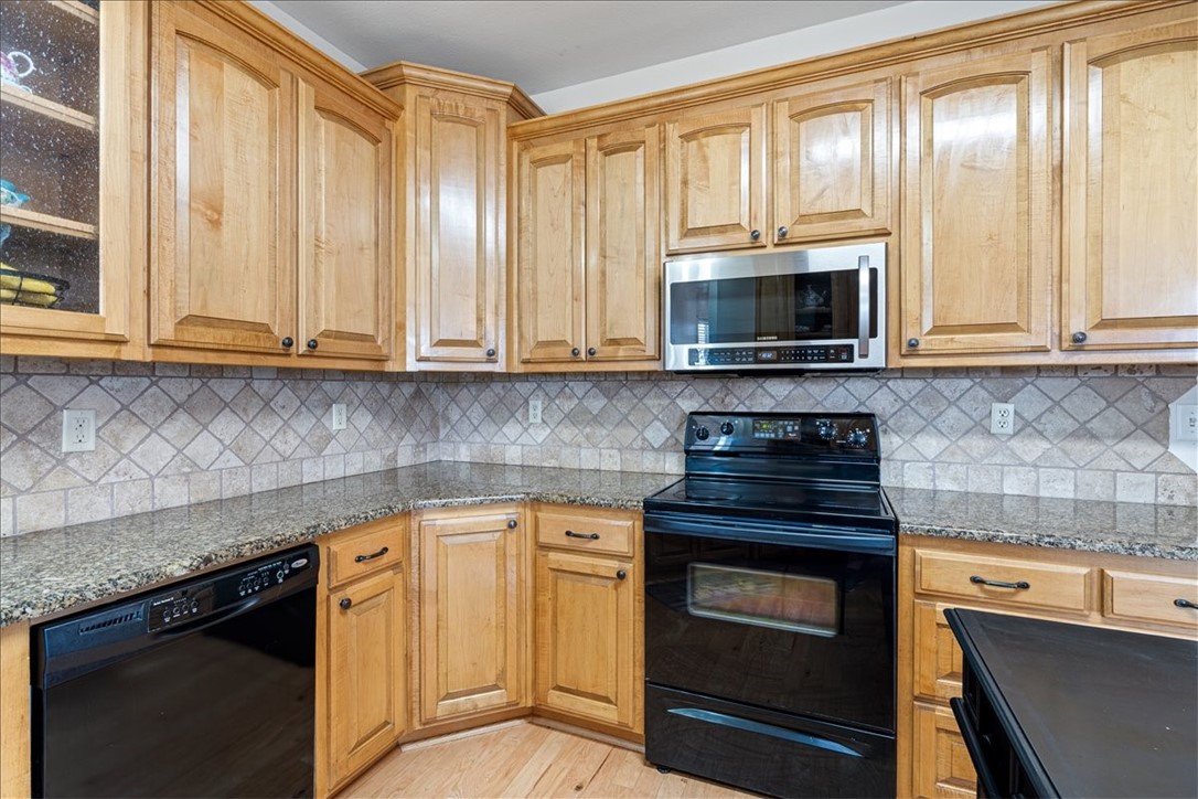 02-18-32-HIGHFILL - Residential