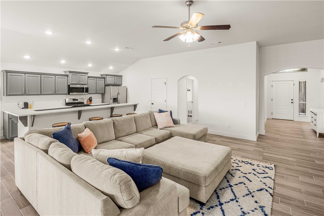 Willowbrook Farms Sub Ph Ii Bentonville - Residential