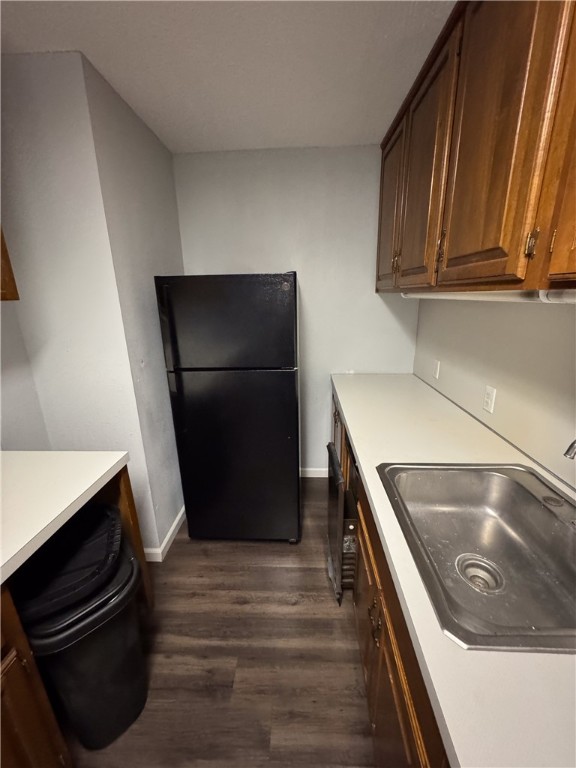 CENTER ONE HORIZONTAL-ROGERS - Commercial Lease