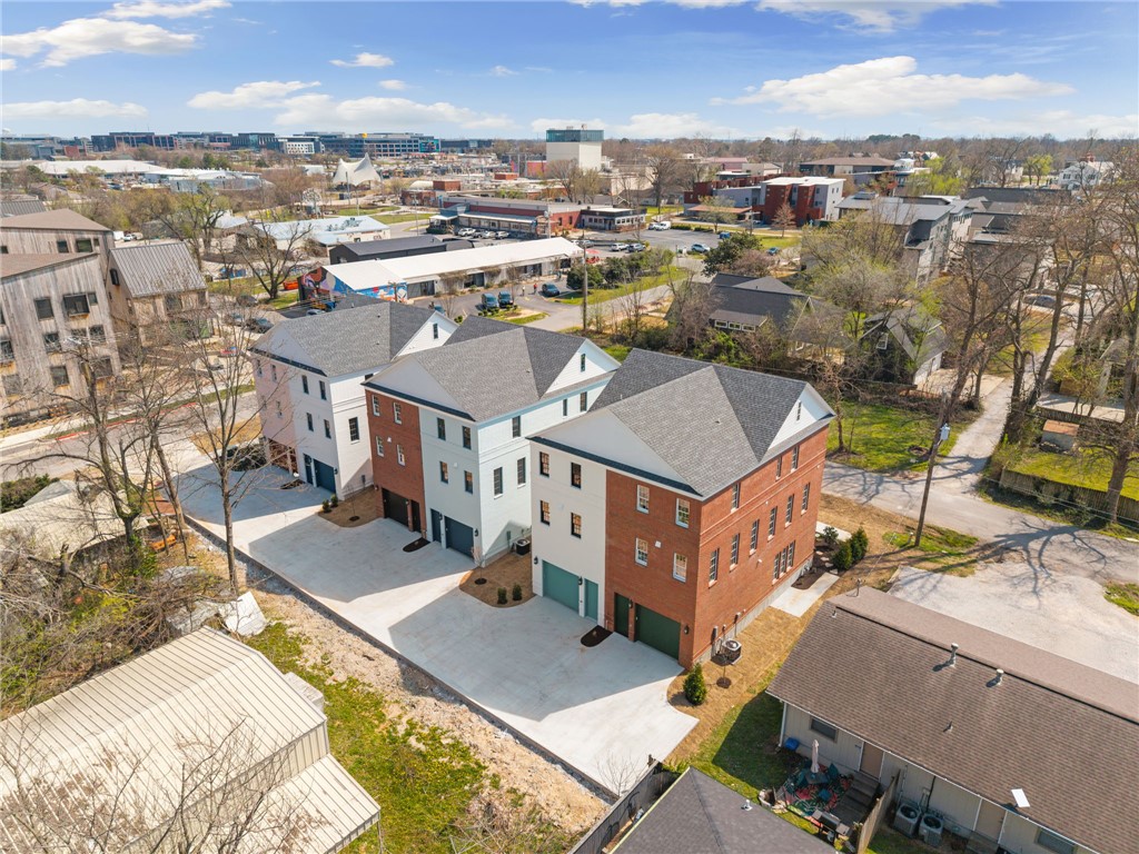 Elliott Corner - Residential