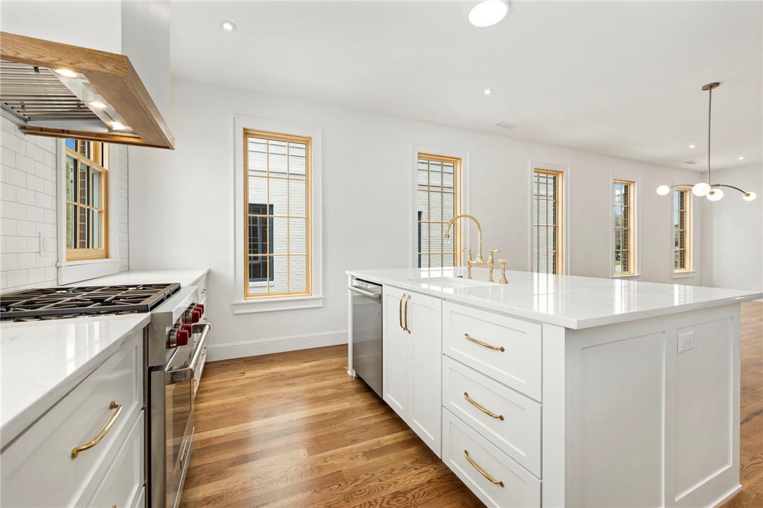 Elliott Corner - Residential