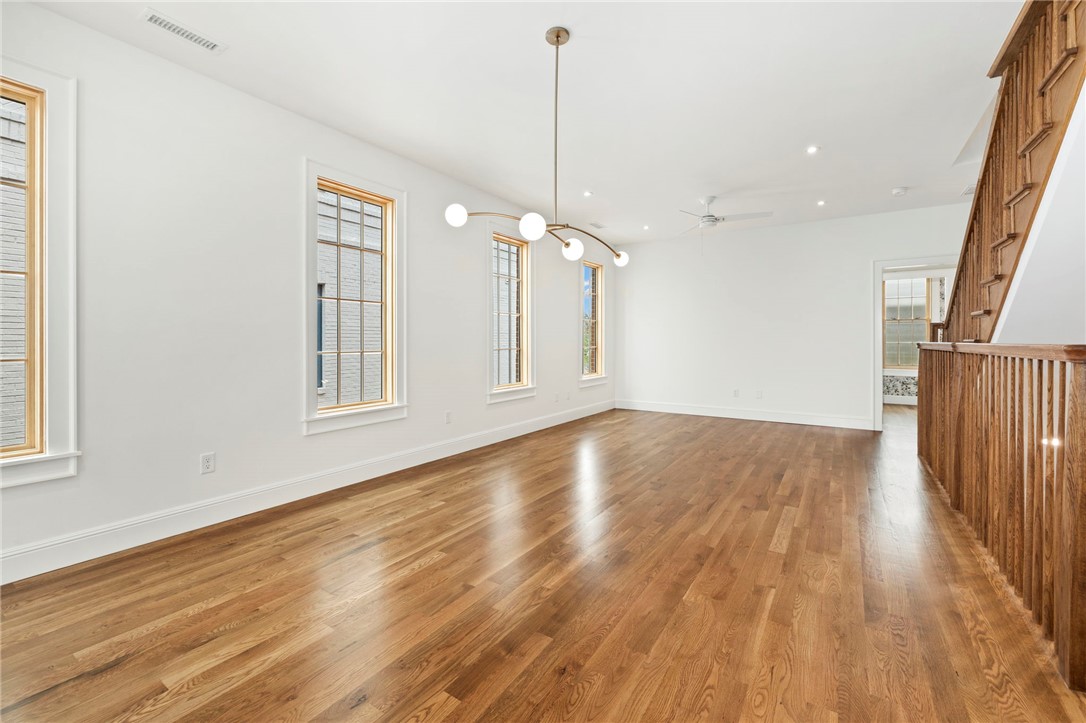 Elliott Corner - Residential