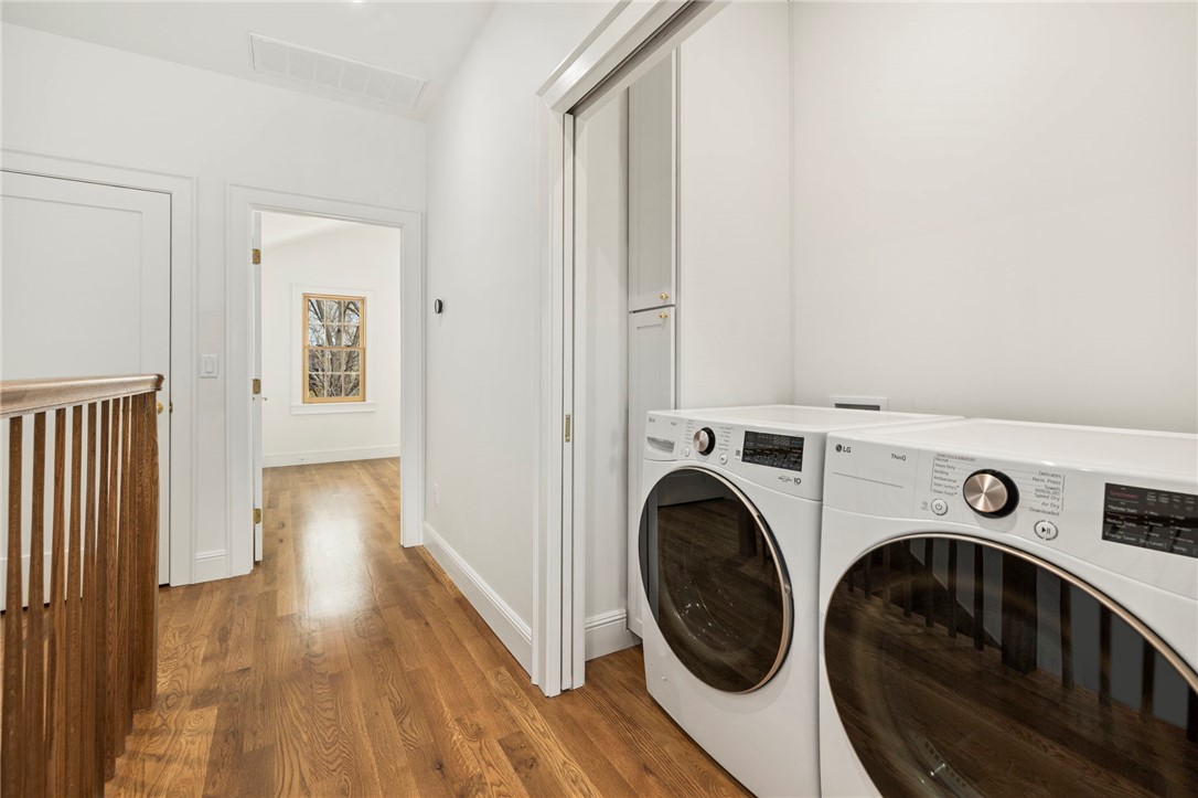 Elliott Corner - Residential