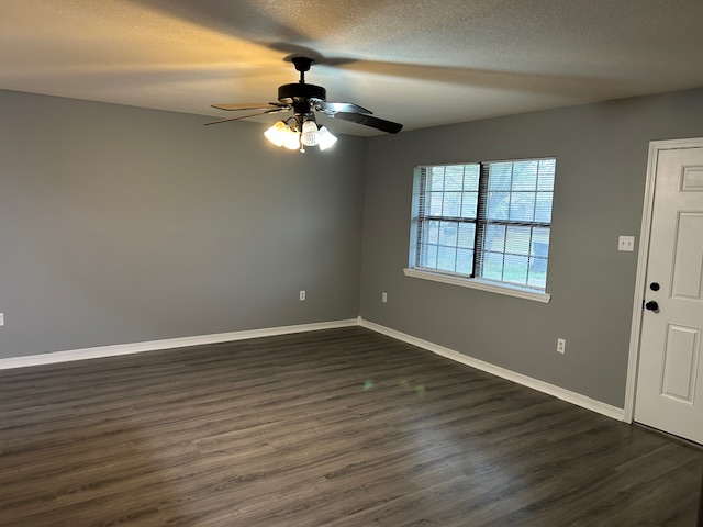 Oakridge Villa Ph Iii - Residential