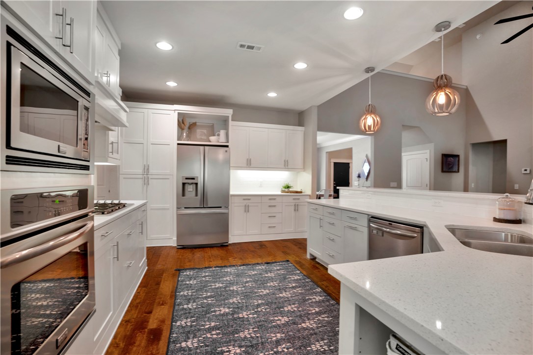 East Oaks Ph II - Residential