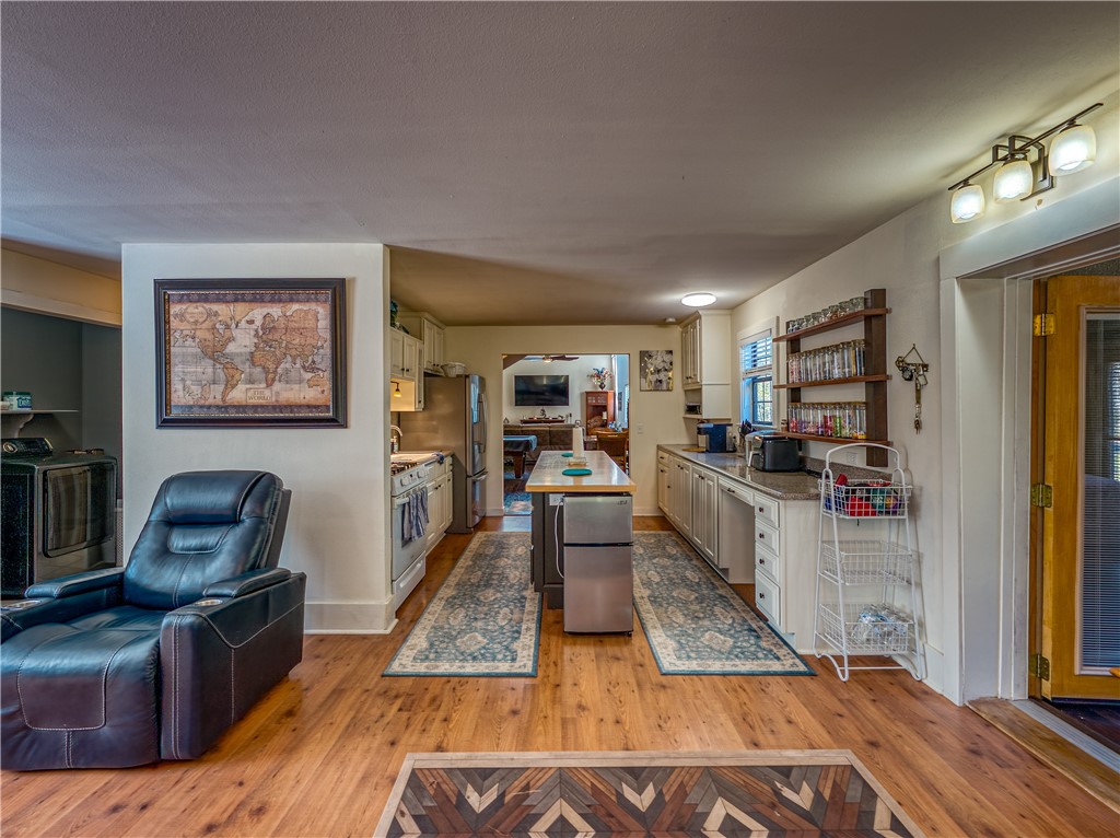 Sills Peninsula - Residential