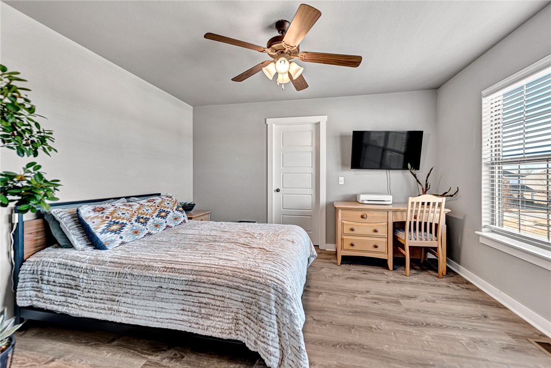 Emerald Point - Residential