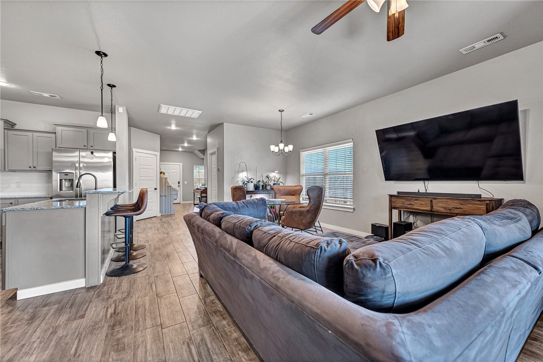 Emerald Point - Residential