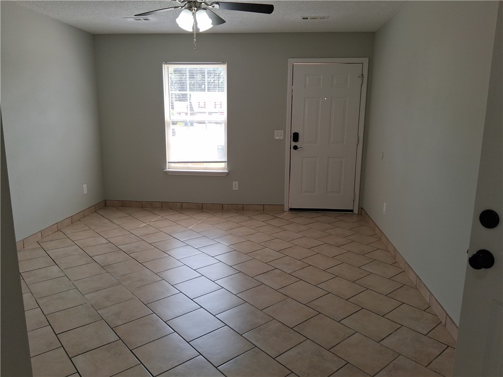 Carriage Square Sub Bentonville - Residential Lease