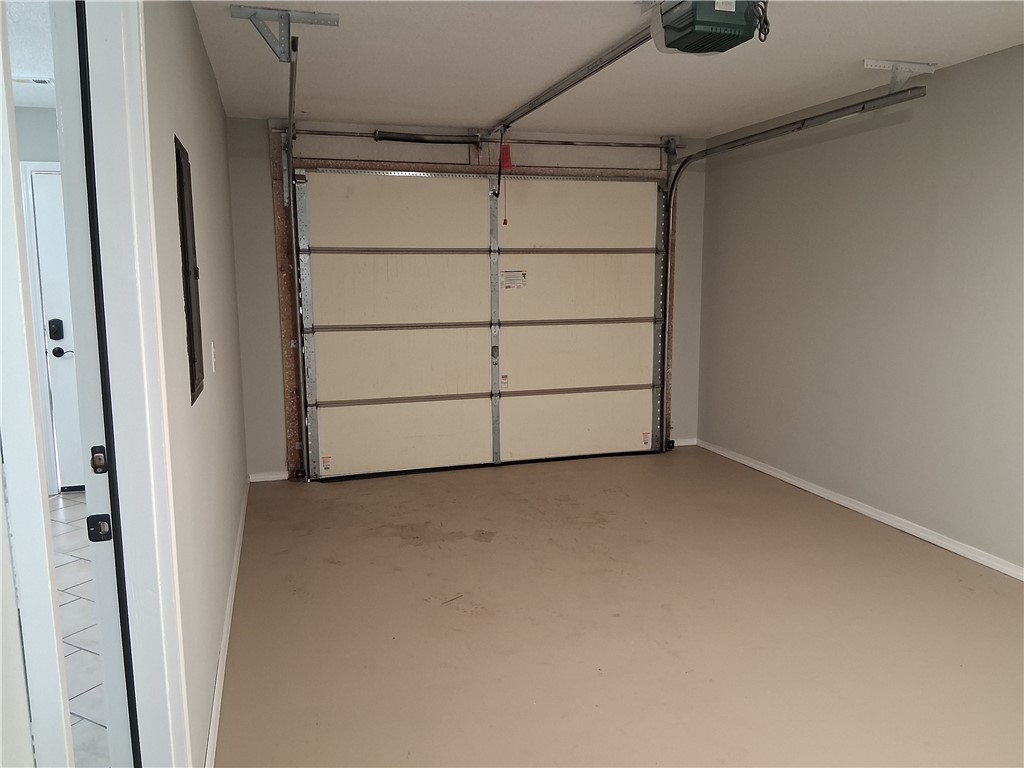 Carriage Square Sub Bentonville - Residential Lease