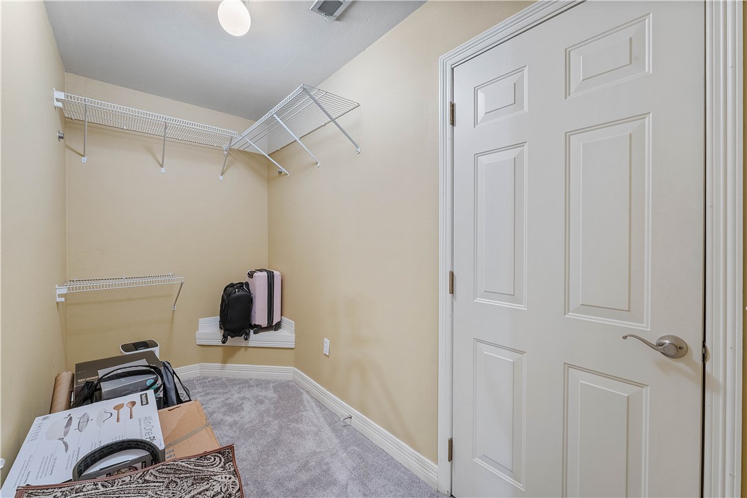 Homes At Oakmont Horizontal Prop Rogers - Residential